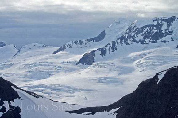 Billings and Pigot Peaks above Harriman glacier